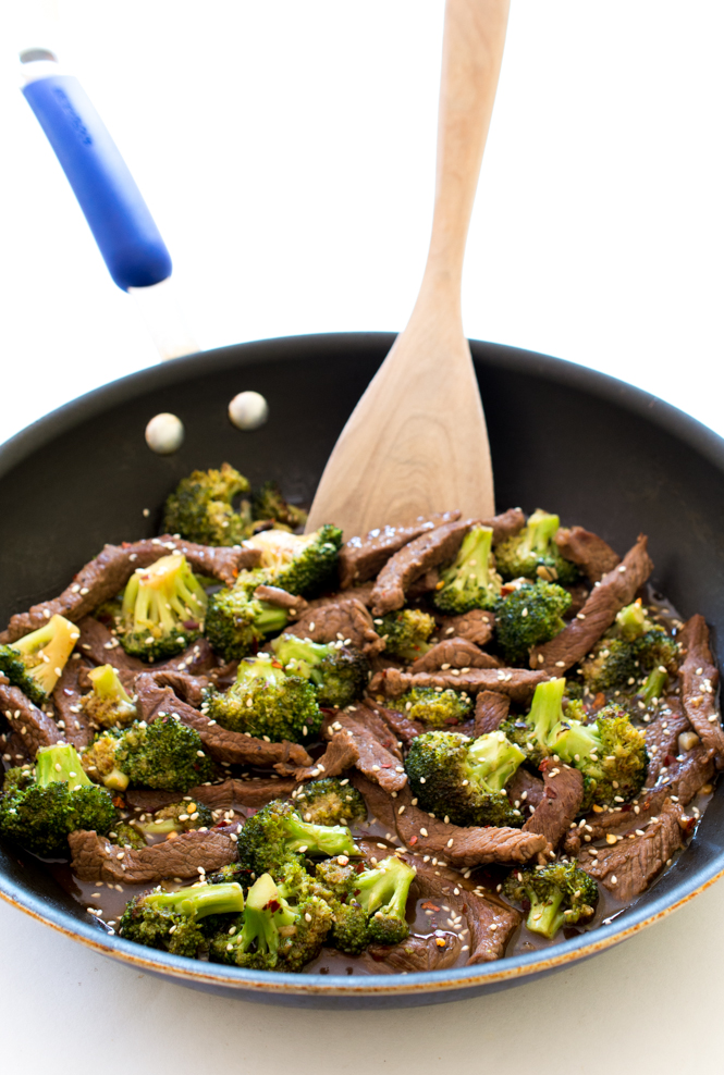 Easy 20 Minute Beef and Broccoli