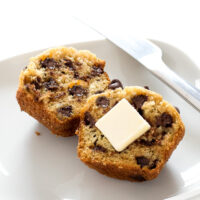 How To Make Chocolate Chip Muffins | chefsavvy.com