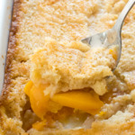 How To Make Peach Cobbler | chefsavvy.com