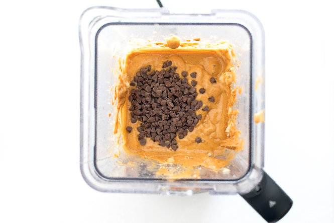 adding chocolate chips to blender