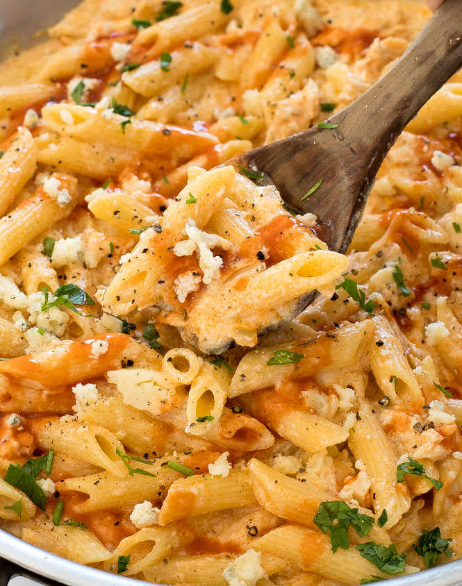 Buffalo Mac and Cheese | chefsavvy.com How To Make Buffalo Chicken Mac and Cheese recipe | chefsavvy.com