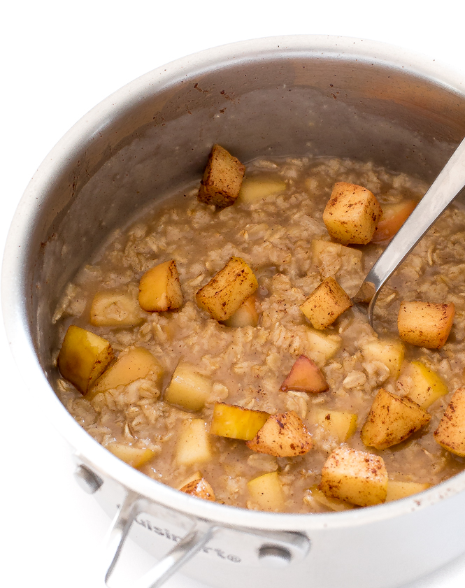 How To Make Apple Cinnamon Oatmeal | chefsavvy.com Apple Cinnamon Oatmeal in saucepan