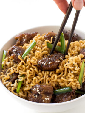 cropped-30-Minute-Mongolian-Beef-Ramen.jpg