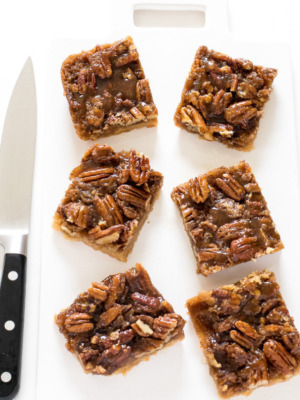 Easy-Pecan-Pie-Bars