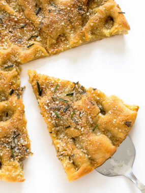 cropped-Skillet-Focaccia-Bread.jpg