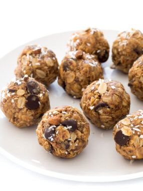 cropped-almond-joy-energy-balls.jpg