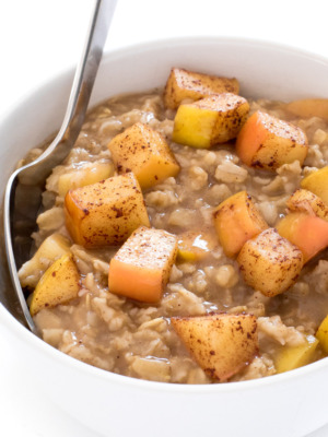 cropped-apple-cinnamon-oatmeal.jpg