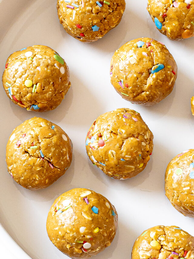 Birthday Cake Energy Balls - Chef Savvy