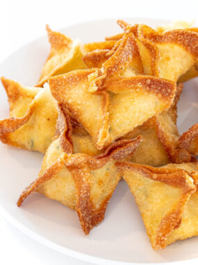 cropped-crab-rangoons-on-white-plate.jpg