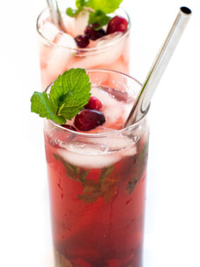 cropped-cranberry-christmas-mojito.jpg