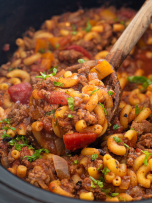 cropped-crockpot-goulash.jpg