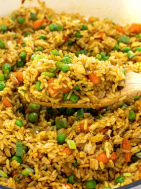 cropped-curry-fried-rice-in-skillet.jpg