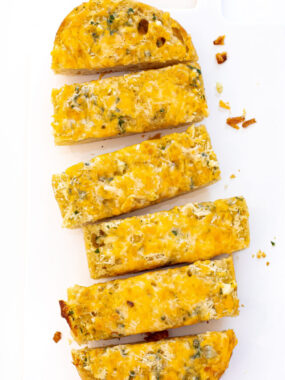 cropped-garlic-cheese-bread.jpg