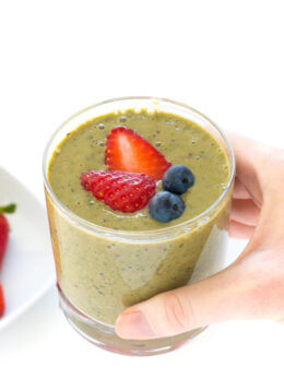 cropped-healthy-berry-spinach-smoothie.jpg
