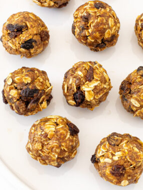 cropped-oatmeal-raisin-energy-bites.jpg