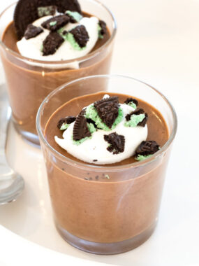 cropped-peppermint-chocolate-mousse.jpg