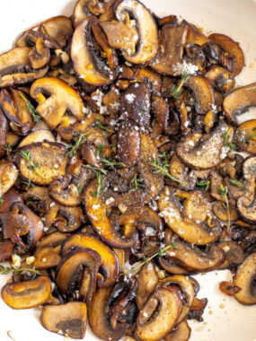 cropped-sauteed-garlic-mushrooms.jpg