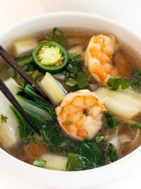 cropped-spicy-shrimp-pho-in-bowl.jpg