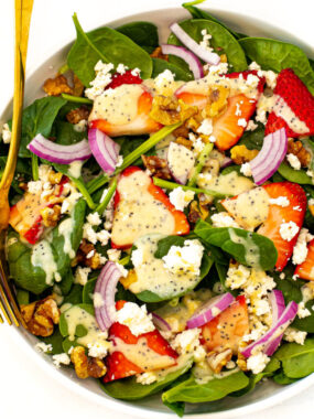 cropped-strawberry-spinach-salad-with-poppyseed-dressing.jpg