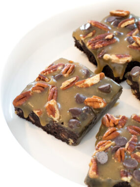 cropped-turtle-caramel-brownies.jpg