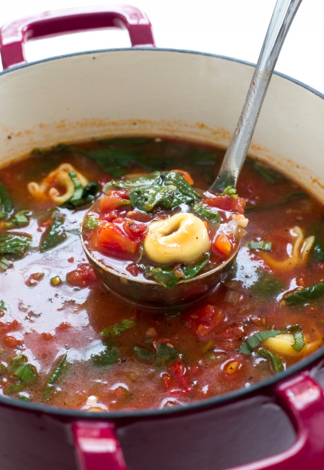 Easy Tortellini Tomato and Spinach Soup