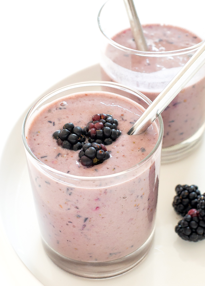 Blackberry and Blueberry Yogurt Smoothie Blackberry and Blueberry Yogurt Smoothie in cups