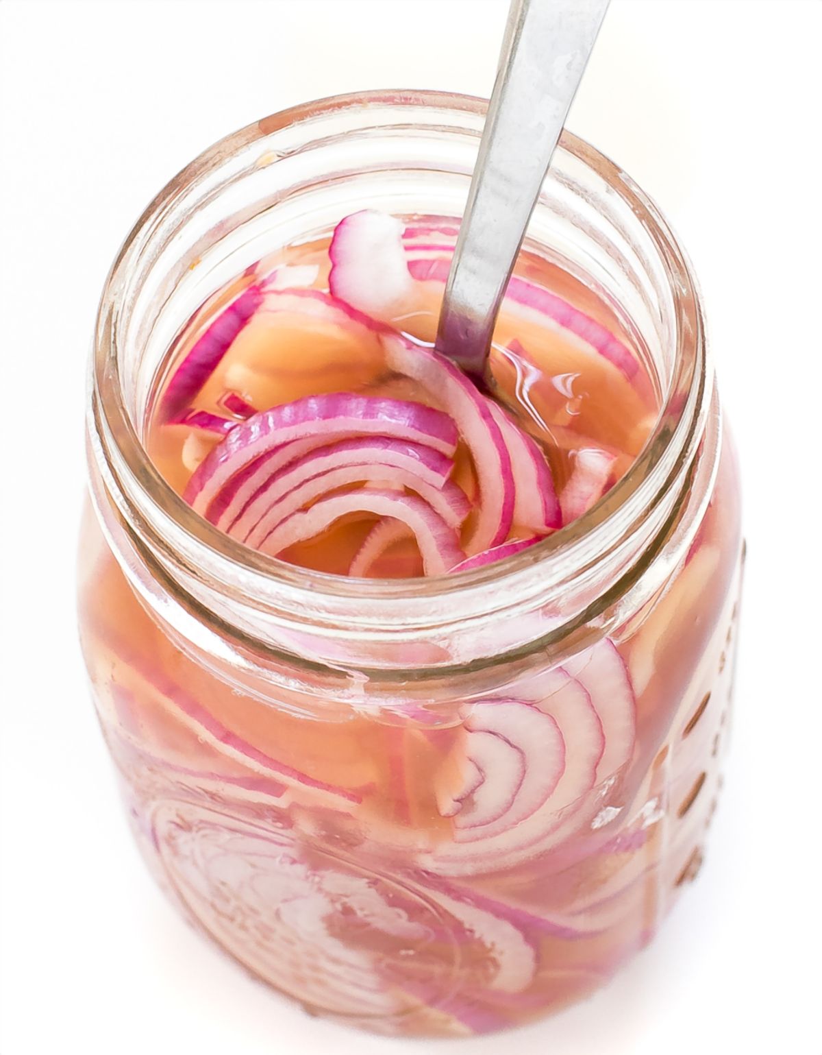 Easy Pickled Red Onions - aninas recipes