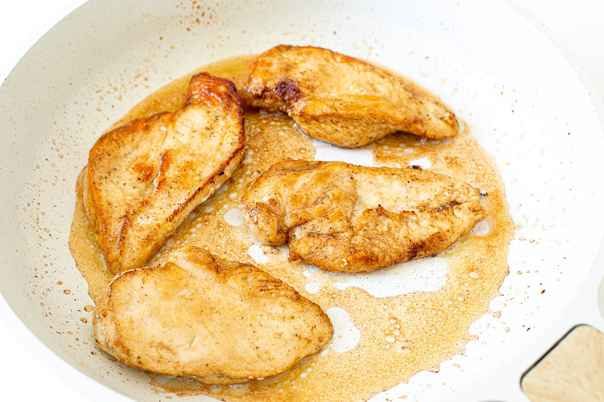 searing thin chicken breasts in skillet