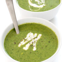 How To Make Creamy Broccoli Spinach Soup | chefsavvy.com