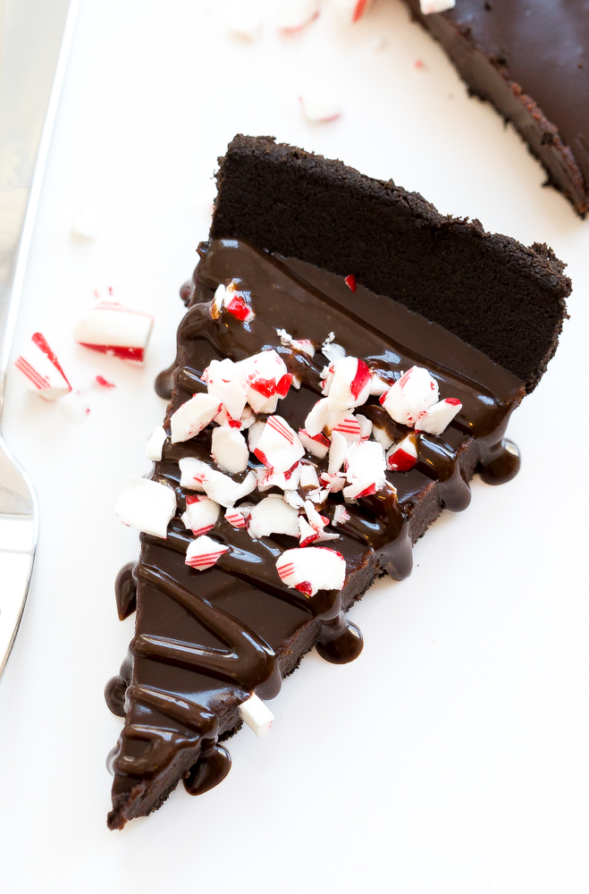4 Ingredient Peppermint Ganache Pie