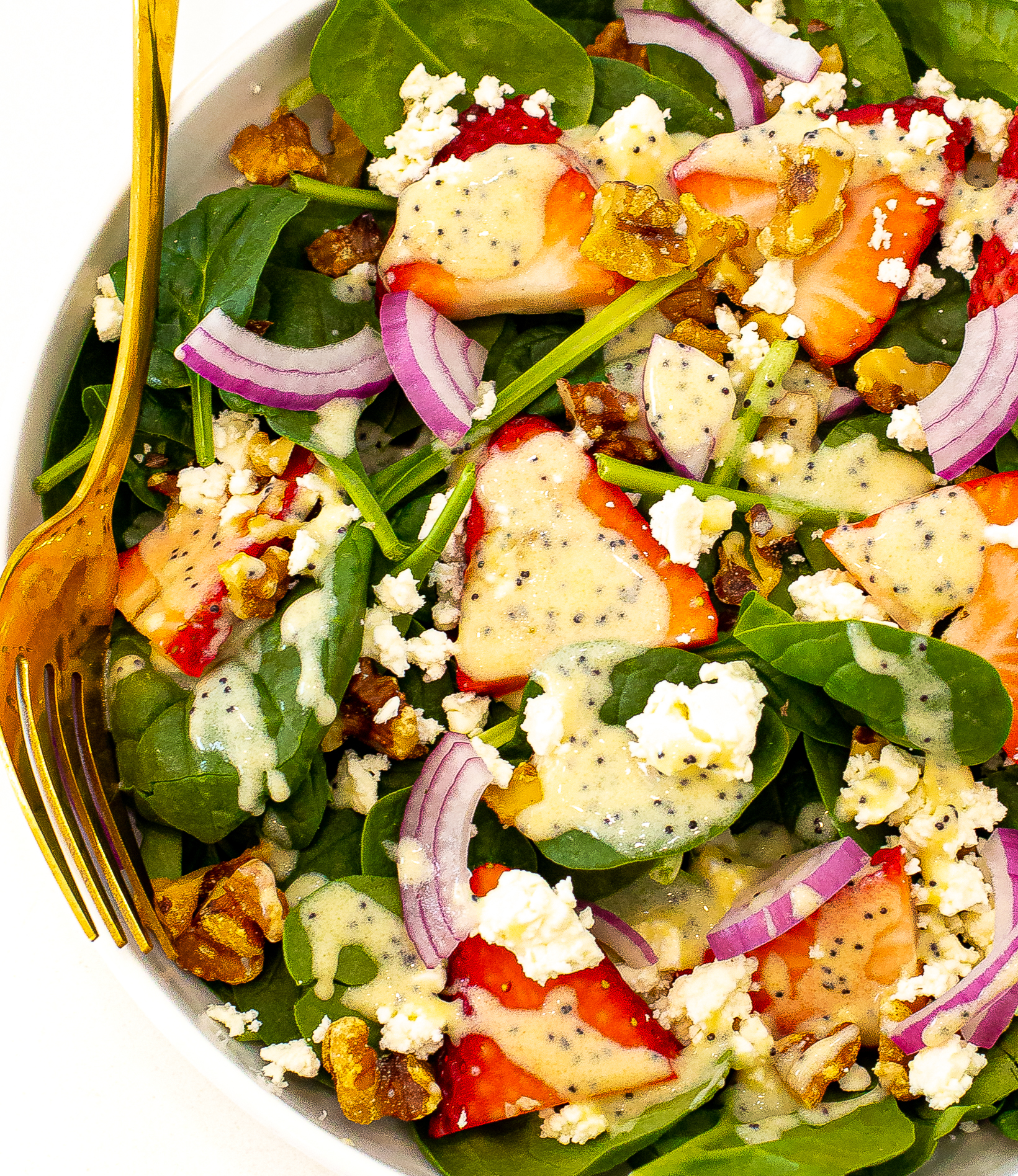 Spinach Strawberry Salad with Creamy Poppy Seed Dressing