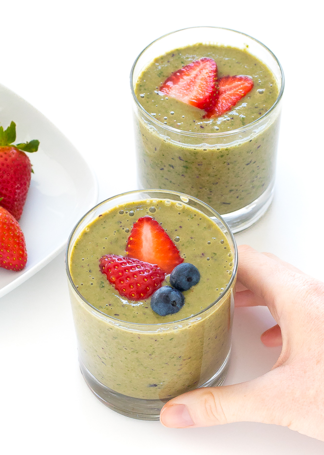 Spinach Strawberry Smoothie | chefsavvy.com Spinach Strawberry Smoothie in glasses