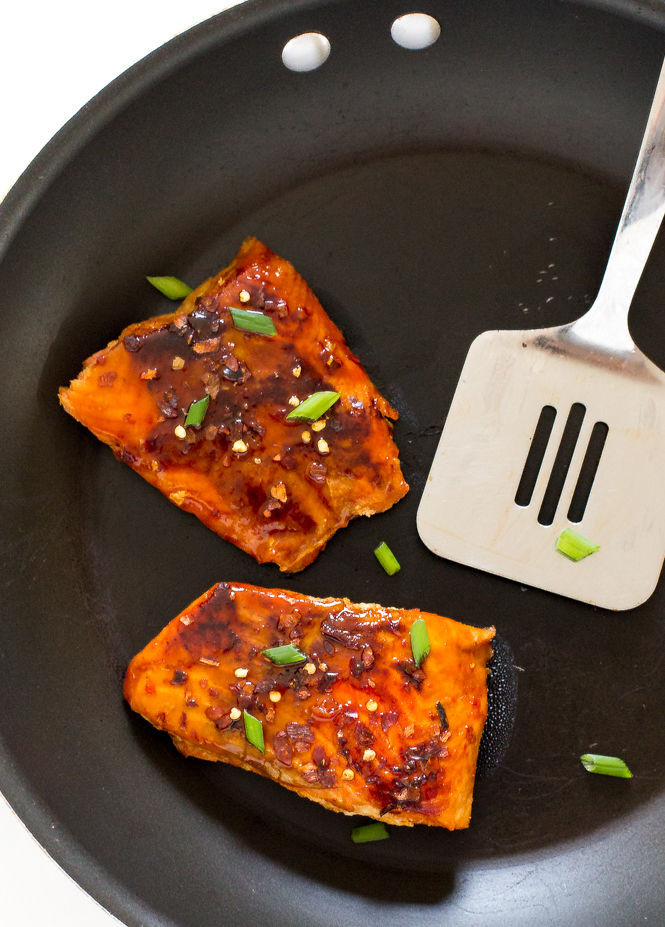 20 Minute Firecracker Salmon | chefsavvy.com